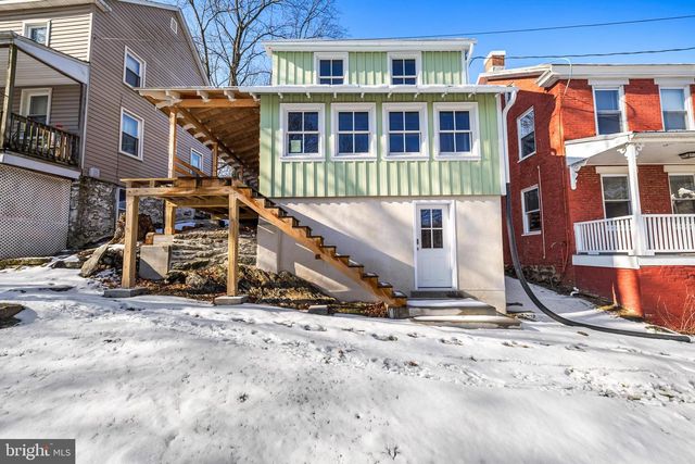 12027 BALTIMORE ST, Glen Rock, PA 17327