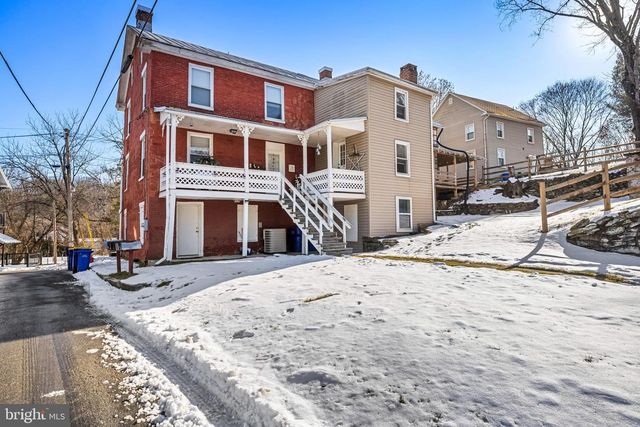 12027 BALTIMORE ST, Glen Rock, PA 17327