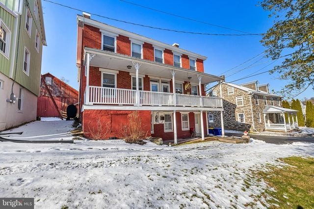 12027 BALTIMORE ST, Glen Rock, PA 17327