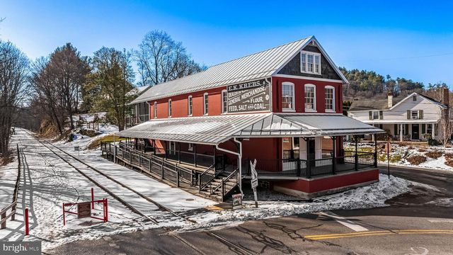 12027 BALTIMORE ST, Glen Rock, PA 17327
