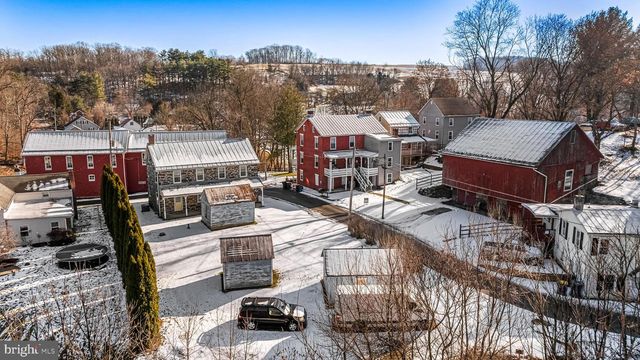 12027 BALTIMORE ST, Glen Rock, PA 17327