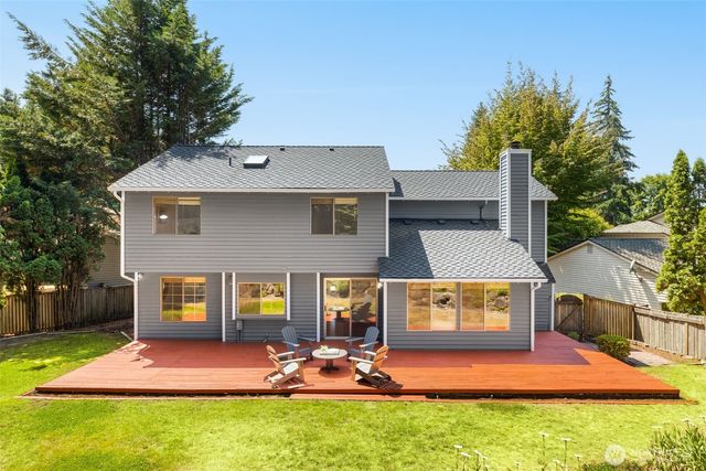 23973 SE 42nd Place, Sammamish, WA 98029