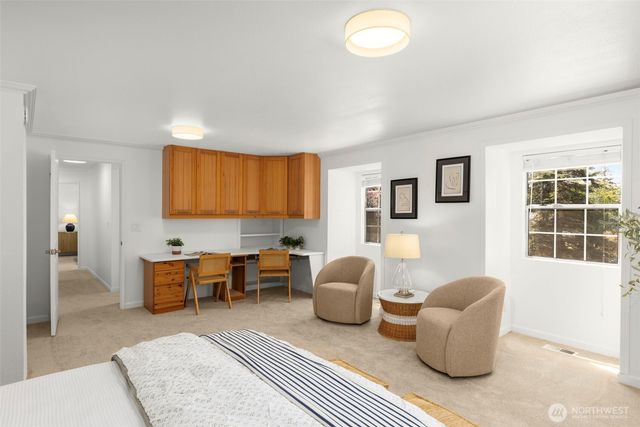 23973 SE 42nd Place, Sammamish, WA 98029
