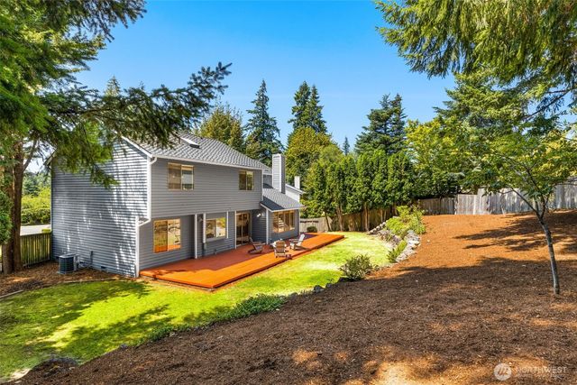 23973 SE 42nd Place, Sammamish, WA 98029