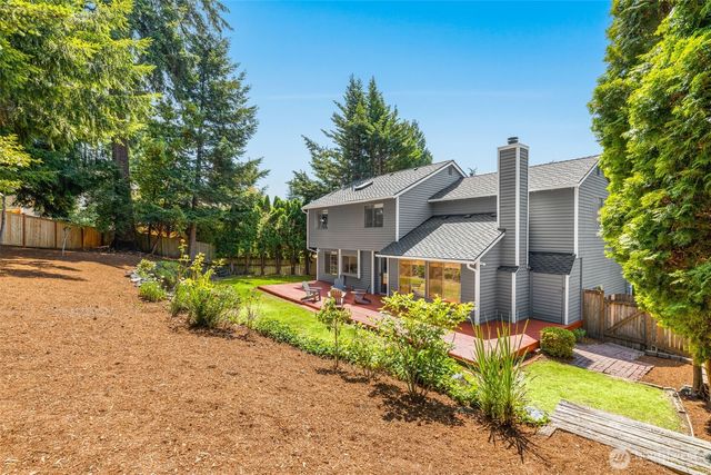 23973 SE 42nd Place, Sammamish, WA 98029