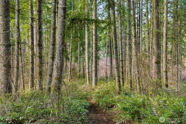23973 SE 42nd Place, Sammamish, WA 98029