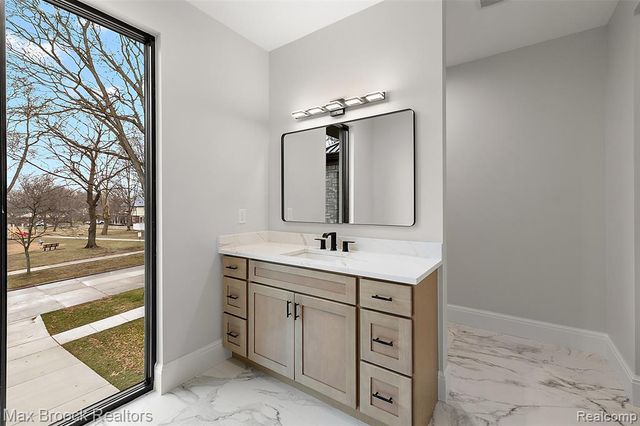 1541 Shipman Blvd., Birmingham, MI 48009
