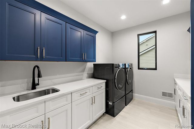 1541 Shipman Blvd., Birmingham, MI 48009