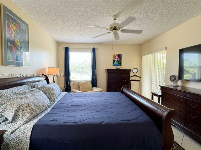 7407 N Devon Dr 212, Tamarac, FL 33321