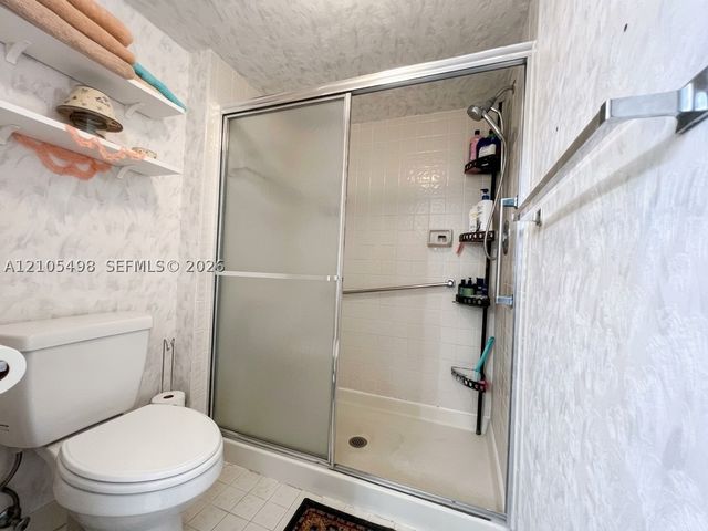 7407 N Devon Dr 212, Tamarac, FL 33321