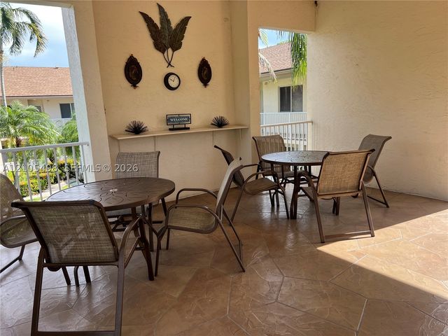 7407 N Devon Dr 212, Tamarac, FL 33321