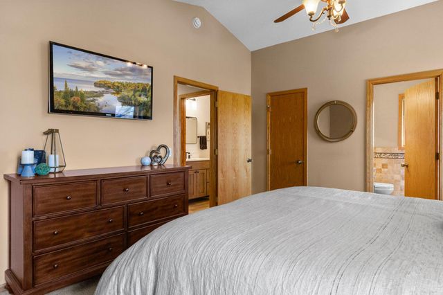 20585 Georgia Avenue Place N, Forest Lake, MN 55025