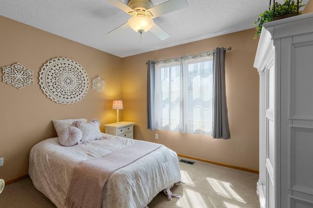 20585 Georgia Avenue Place N, Forest Lake, MN 55025