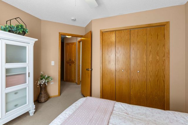 20585 Georgia Avenue Place N, Forest Lake, MN 55025