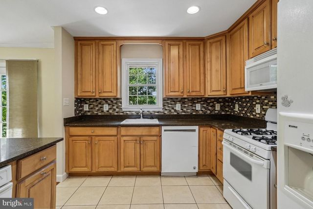 8317 ACCOTINK RD, Lorton, VA 22079