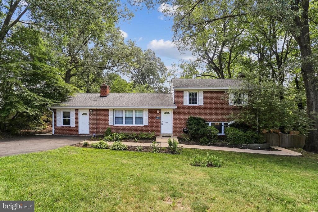 8317 ACCOTINK RD, Lorton, VA 22079