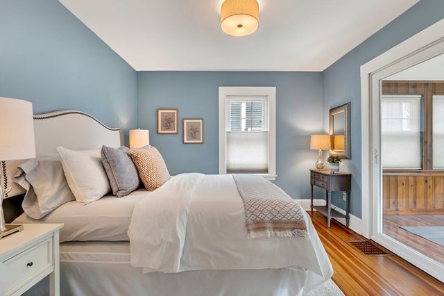 15 Boardman Ave, Melrose, MA 02176