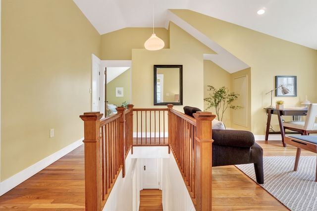 15 Boardman Ave, Melrose, MA 02176