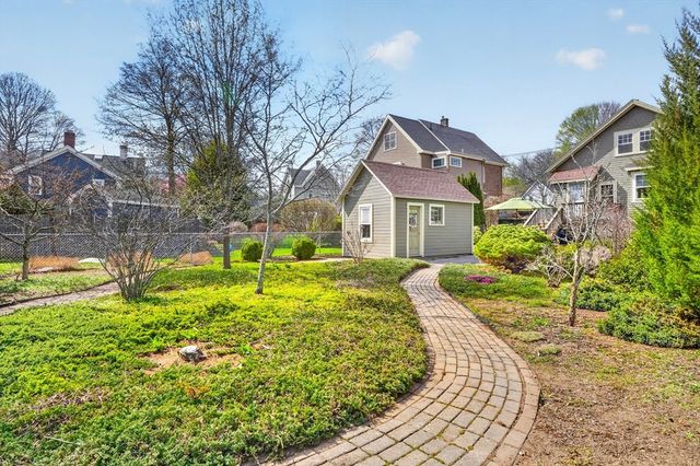 15 Boardman Ave, Melrose, MA 02176