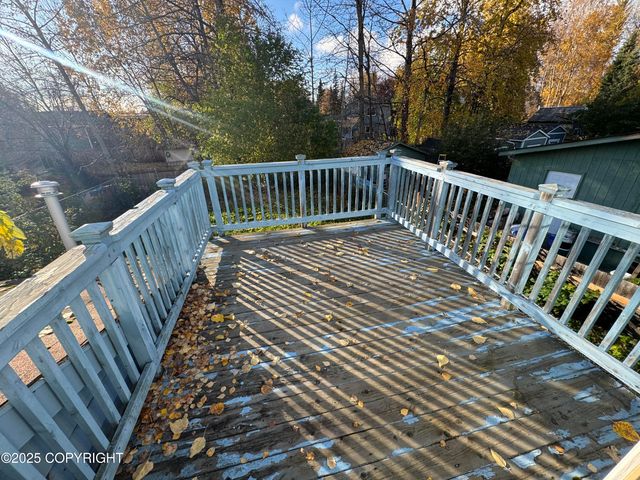 8150 Lamplighter Court, Anchorage, AK 99502