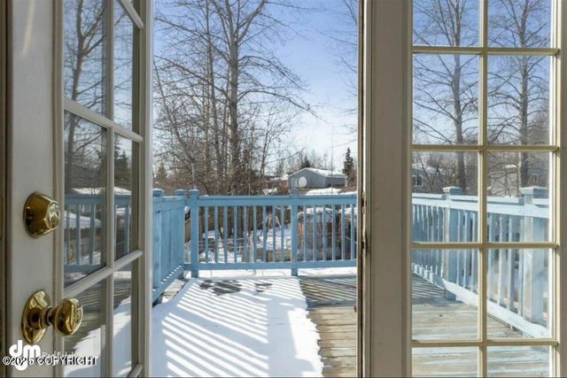 8150 Lamplighter Court, Anchorage, AK 99502