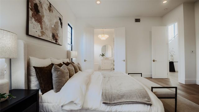 1741 Gardenia Drive, Houston, TX 77018