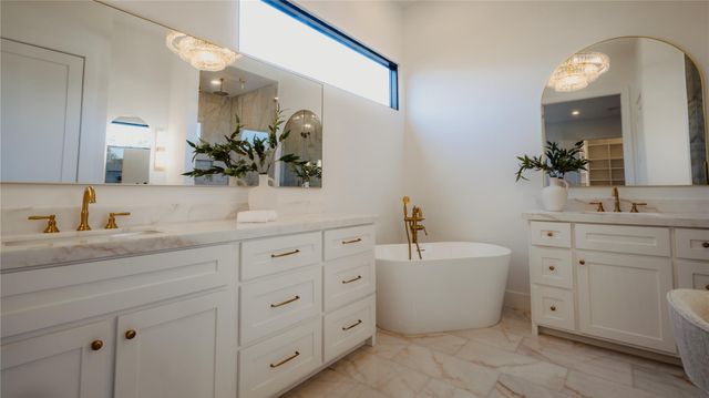 1741 Gardenia Drive, Houston, TX 77018
