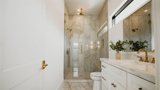 1741 Gardenia Drive, Houston, TX 77018