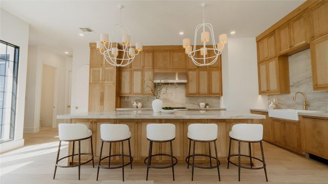 1741 Gardenia Drive, Houston, TX 77018