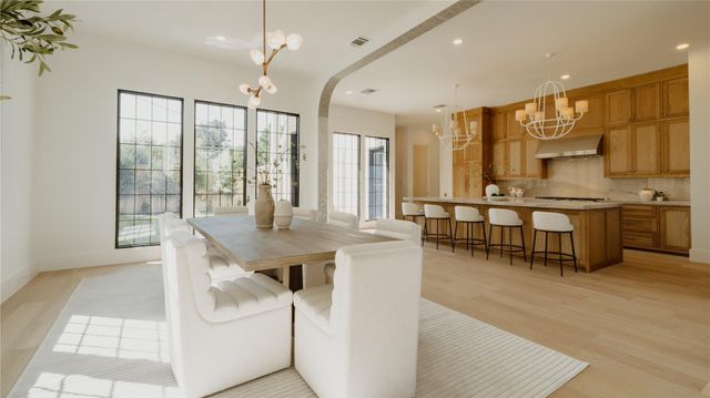 1741 Gardenia Drive, Houston, TX 77018