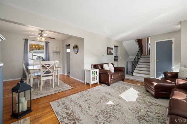 17 Dove, Clay, NY 13090