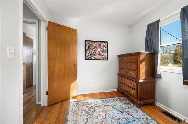 17 Dove, Clay, NY 13090