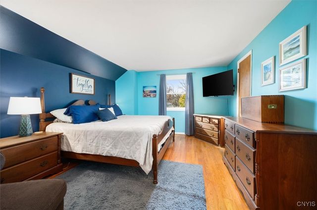 17 Dove, Clay, NY 13090