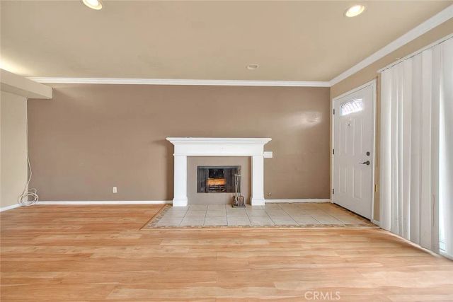 633 S Indian Hill C, Claremont, CA 91711