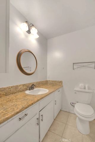 633 S Indian Hill C, Claremont, CA 91711