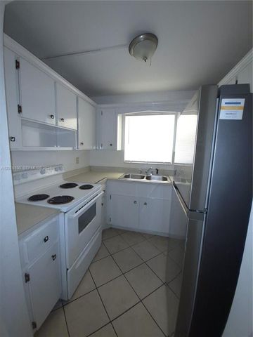 1826 Cleveland St 3, Hollywood, FL 33020