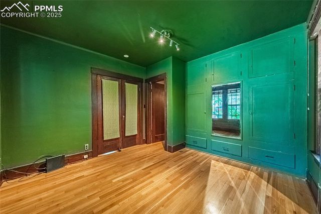 215 E Washington Street, Colorado Springs, CO 80907