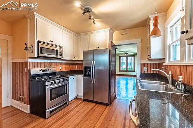 215 E Washington Street, Colorado Springs, CO 80907