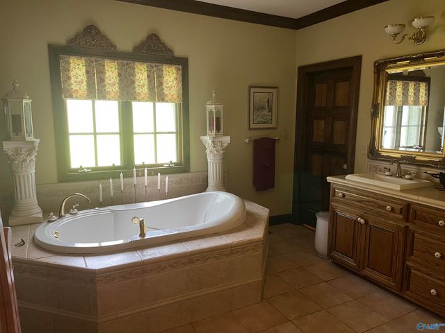 2271 County Road 345, Decatur, AL 35603