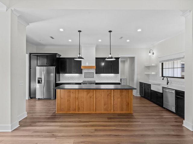 291 County Road 761, Enterprise, AL 36330