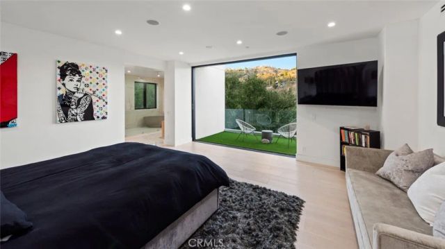 158 Bell Canyon Road, Bell Canyon, CA 91307