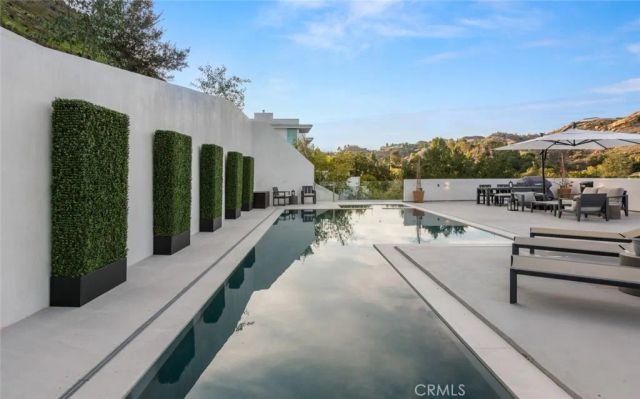 158 Bell Canyon Road, Bell Canyon, CA 91307