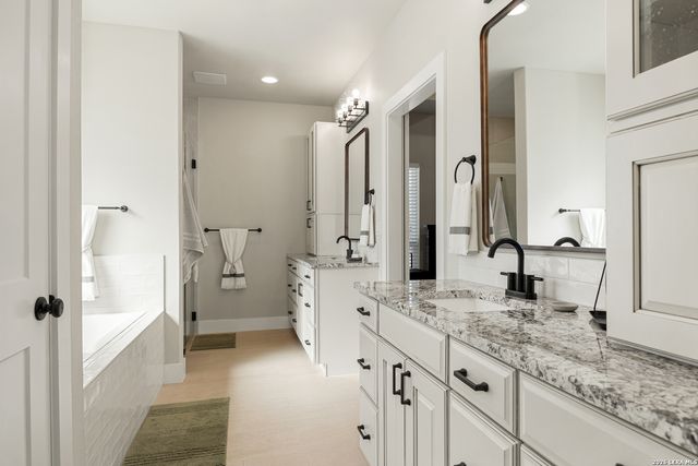 148 Restless Wind, Spring Branch, TX 78070