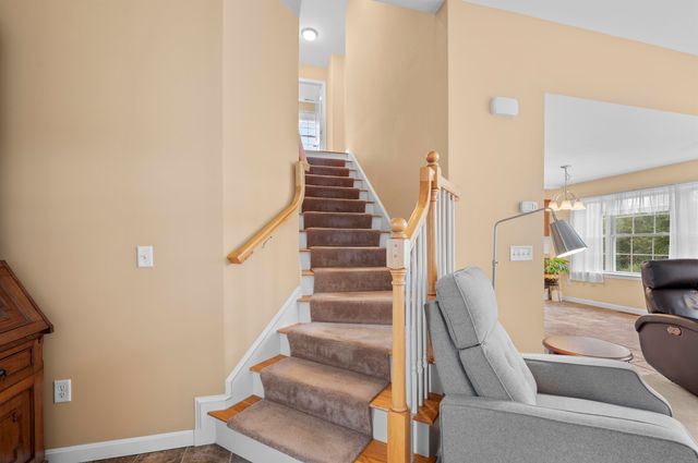 3 Orchard Hill Road, Epping, NH 03042