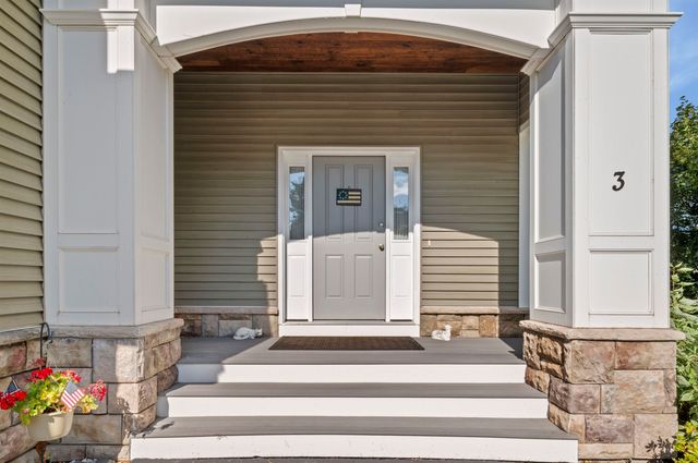 3 Orchard Hill Road, Epping, NH 03042