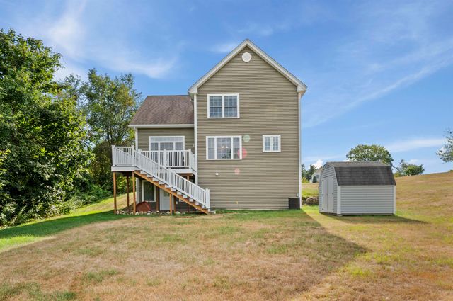 3 Orchard Hill Road, Epping, NH 03042