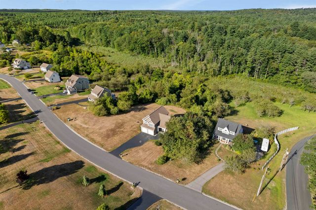 3 Orchard Hill Road, Epping, NH 03042