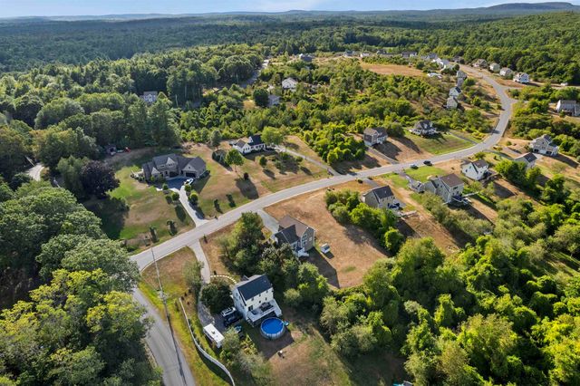 3 Orchard Hill Road, Epping, NH 03042