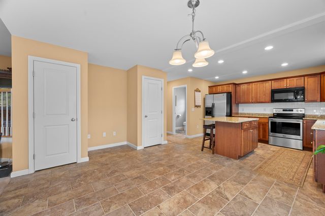 3 Orchard Hill Road, Epping, NH 03042