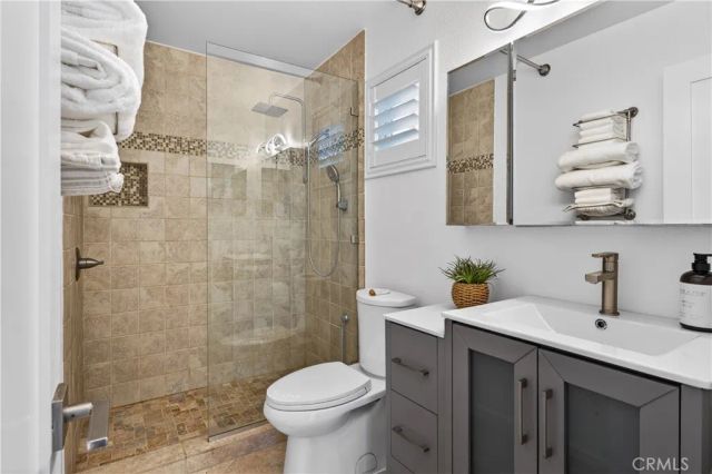 9671 Hoylake, Desert Hot Springs, CA 92240